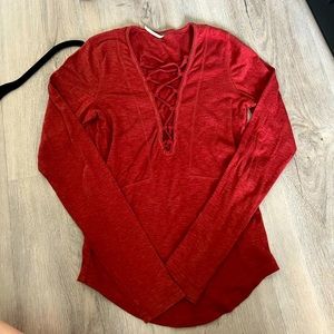 Urban Outfitters | Long Sleeve T-Shirt | Top | Small | Burgundy Red ❤️